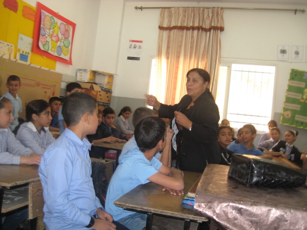 Bildung und Friedenserziehung ©Sumaya Farhat-Naser